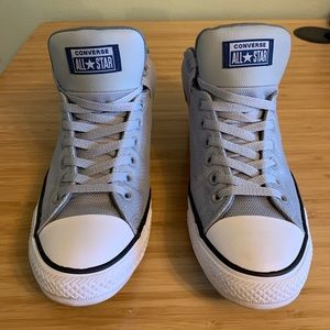 Men’s Size 9 High Top Converse